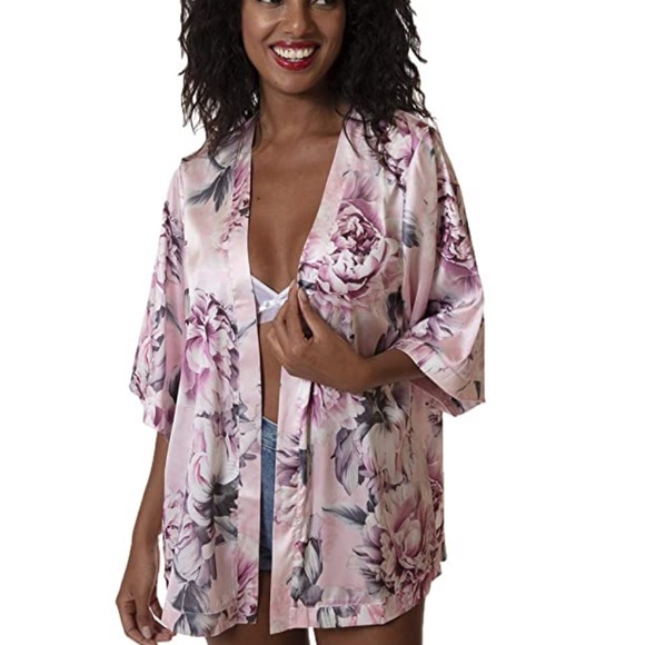 Other - Floral kimono